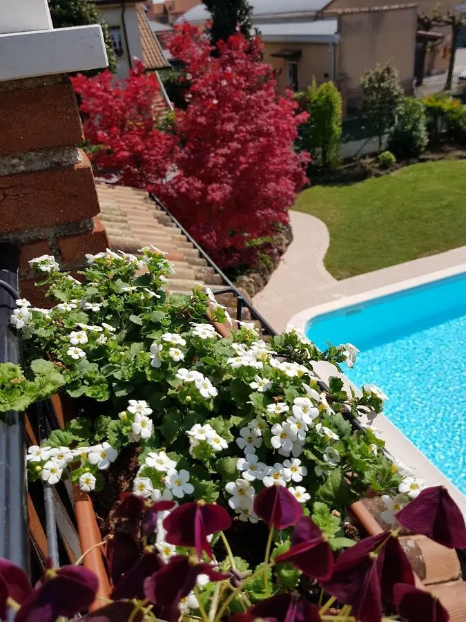 B&B Villa Giulia Desenzano del Garda Oda ve Kahvaltı